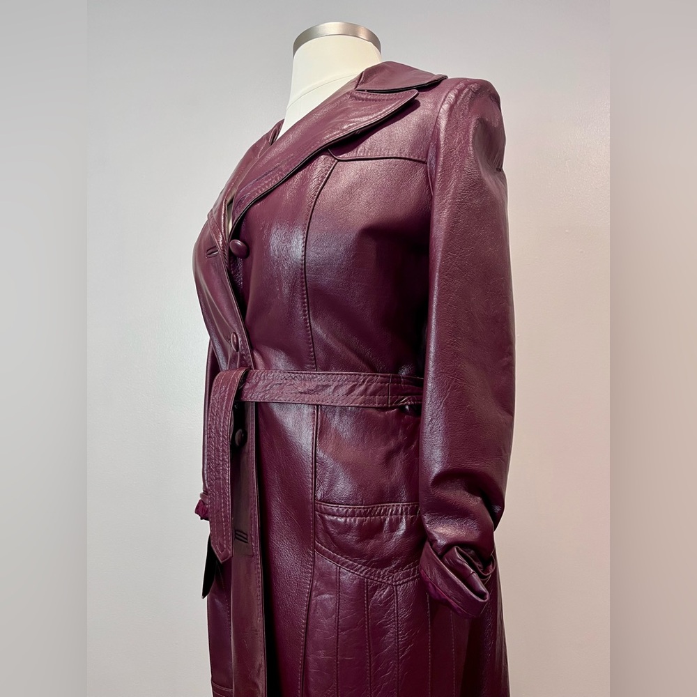 VTG 1970s Burgundy Leather Trench Coat - Picture 4 of 5